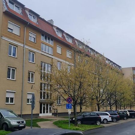 Ybs Apartman Zalaegerszeg Exterior foto
